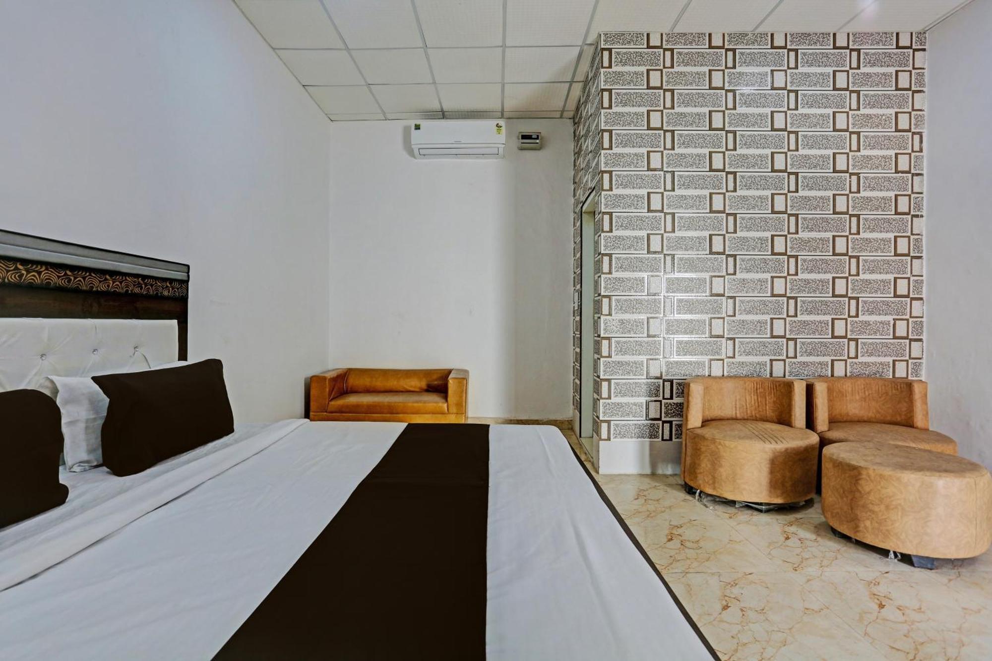 Hotel O Murliwala Wedding Palace And Resort Samalkha المظهر الخارجي الصورة